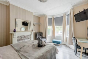 Highfields House - Free Wifi - Free Local Parking